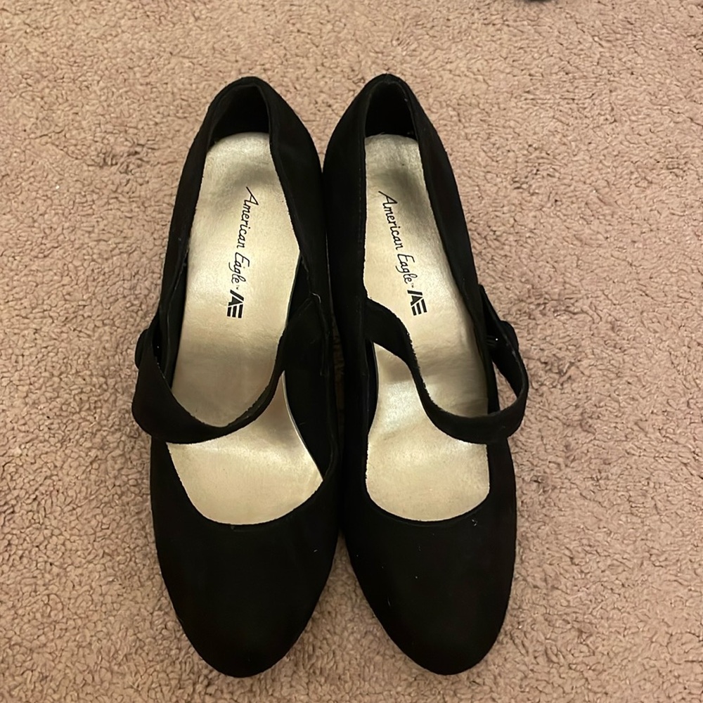 Black suede heels